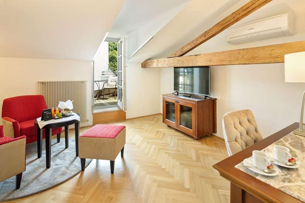 Radisson Blu Hotel Altstadt, Salzburgo Habitación foto